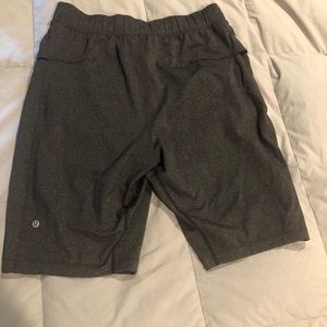 Men’s lululemon Shorts Large